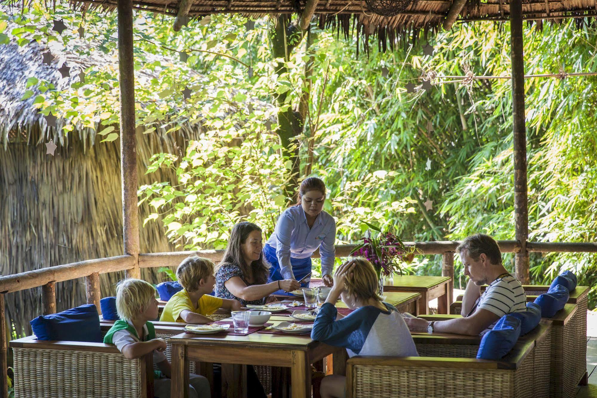 Rainbow Lodge Tatai Exteriér fotografie